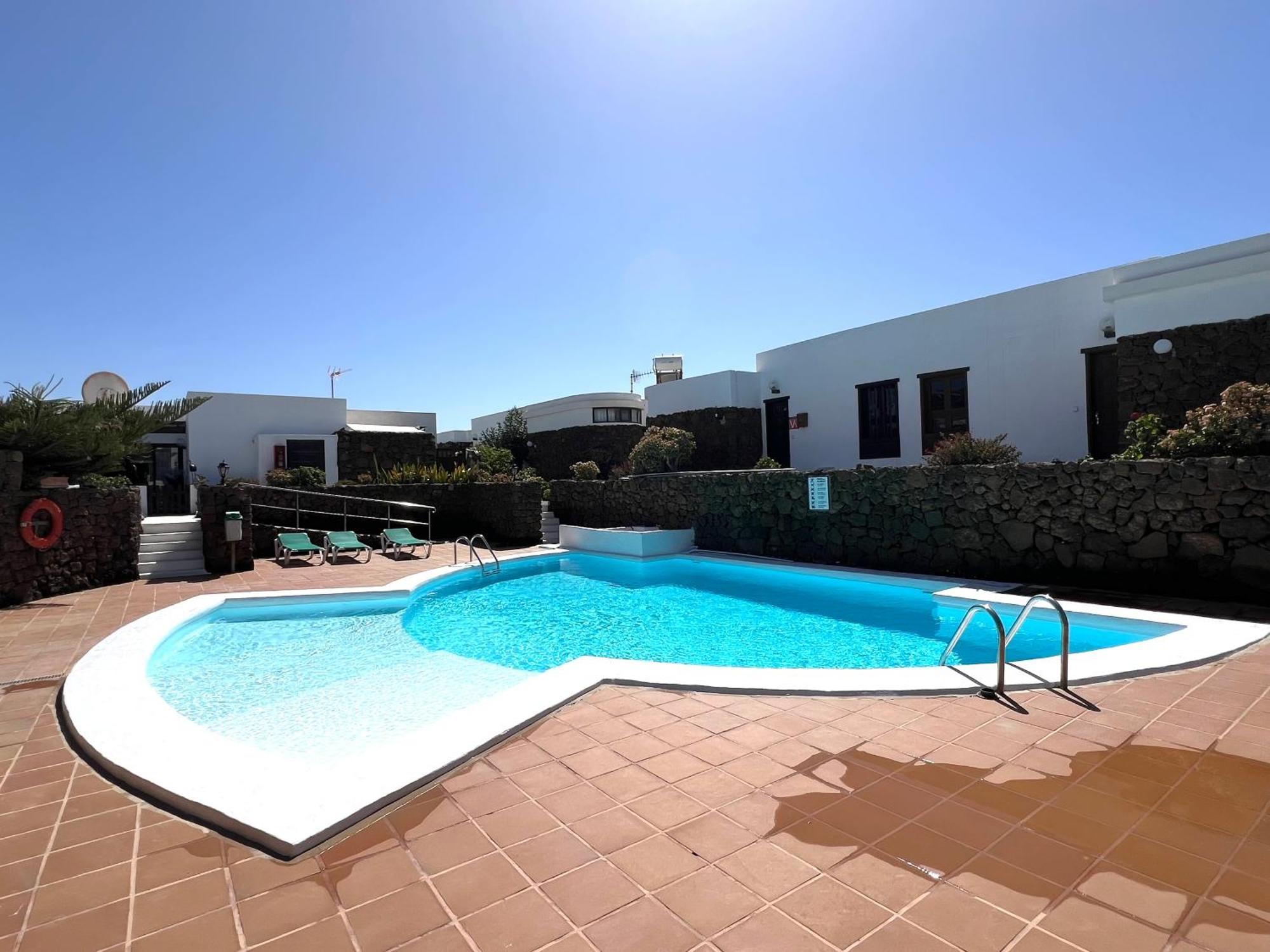 Oasis En Lanzarote Villa Costa Teguise Exteriör bild